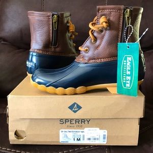 Sperry saltwater boots